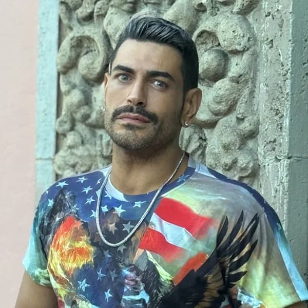 Sarper Güven live at Comedy Connection Rhode Island